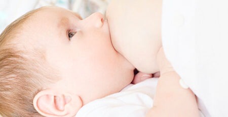 allattamento seno neonato